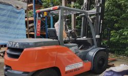 Toyota Fork Lift